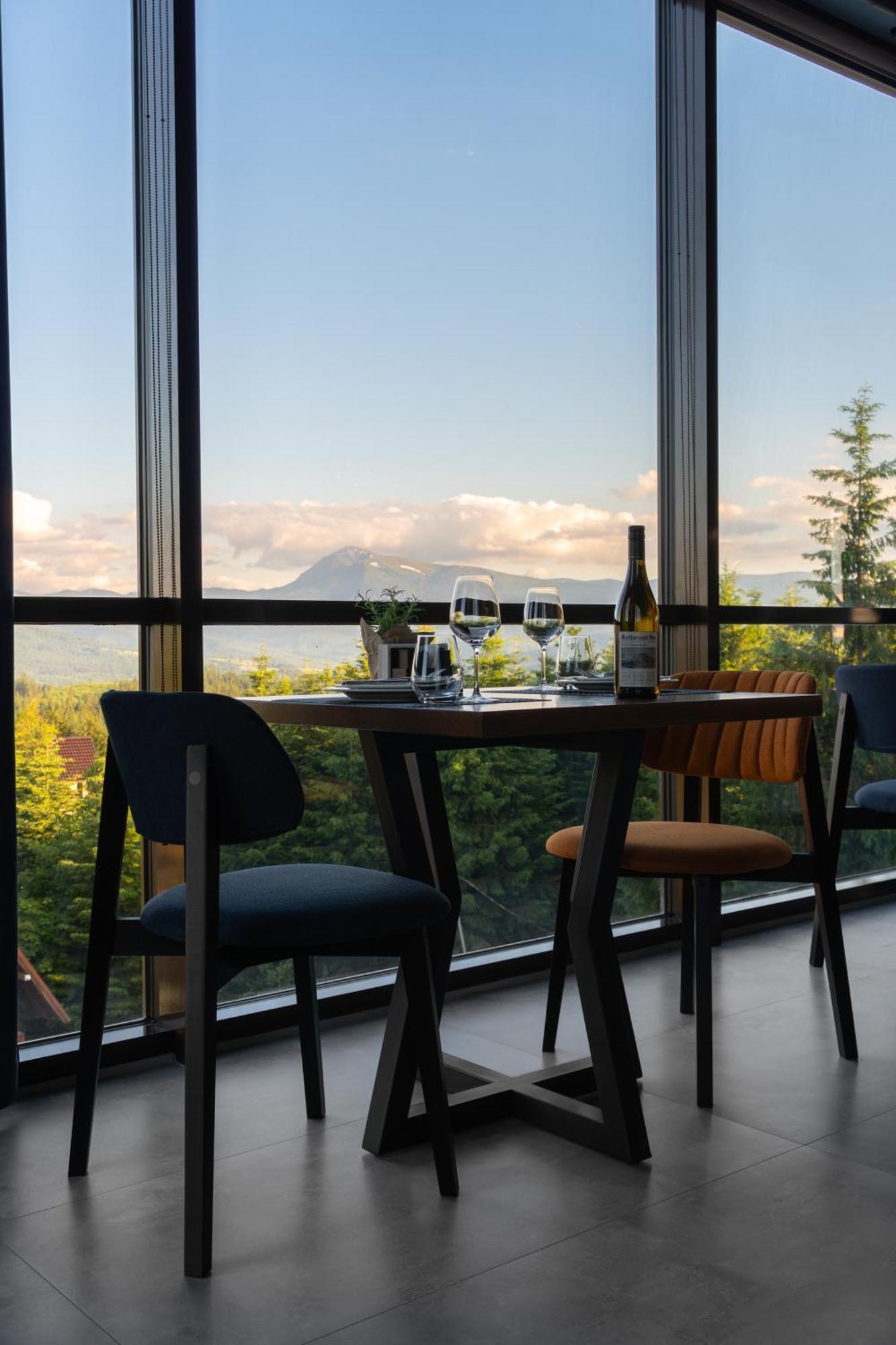 Summit Hotel Jablunicja Kültér fotó